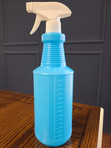 HIgh Grade Plastic Spray Bottle (900 ML) with Adjustable Trigger - chefbazarco